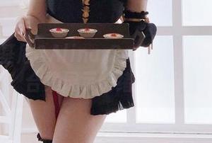 春丽比基尼&Alina Becker的私人记忆，合集展示情绪的细腻。